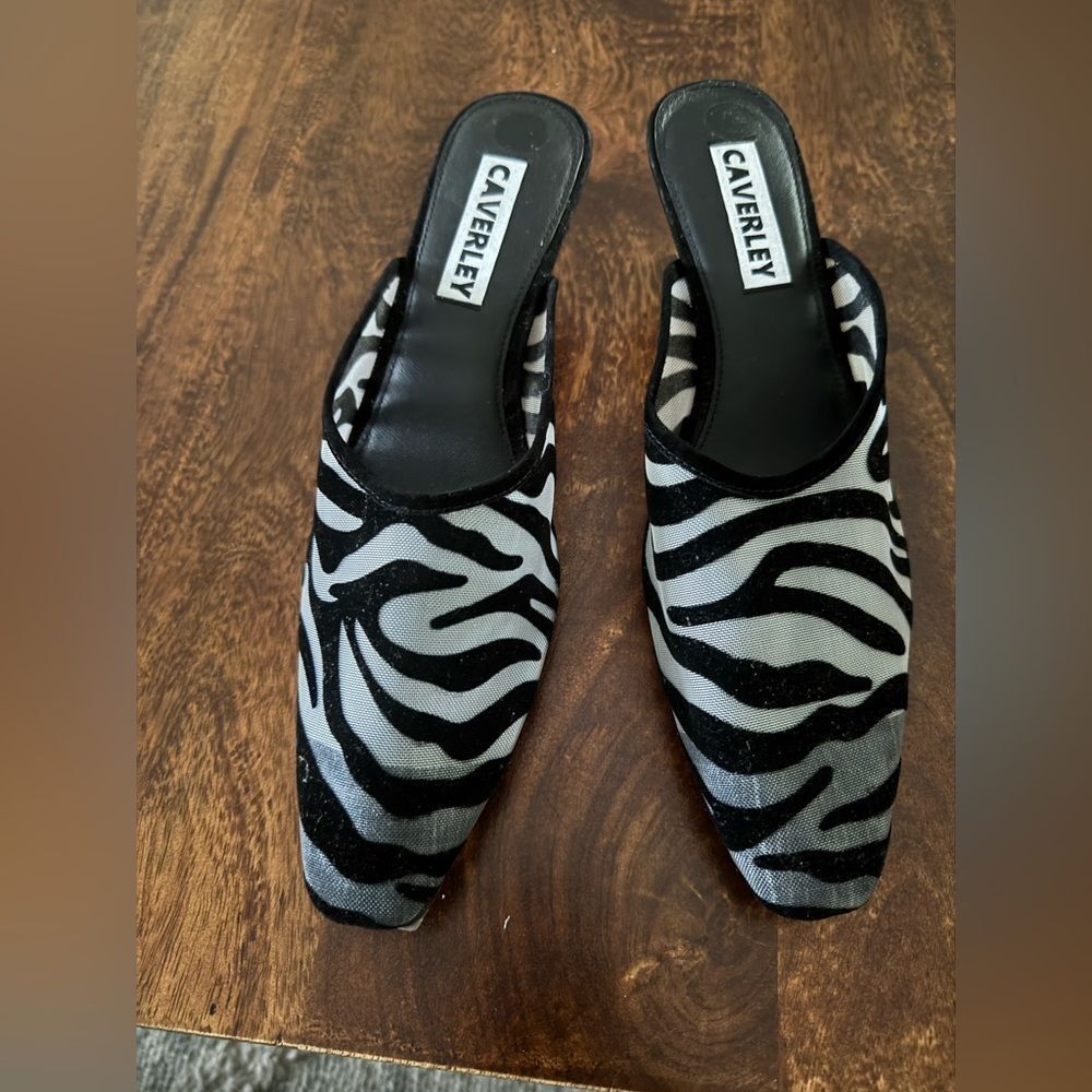 NEW Anthropologie CAVERLEY SAFARI KITTEN HEEL MULES - Picture 7 of 9